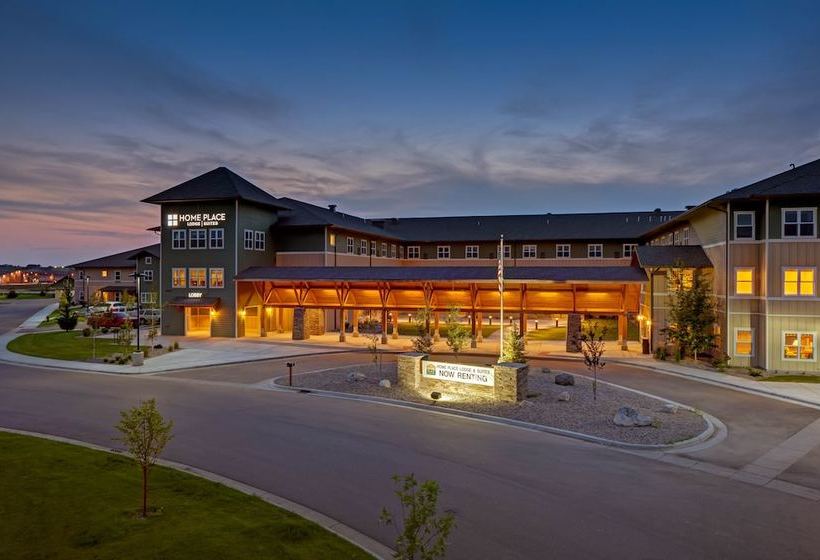 Clarion Hotel Suites