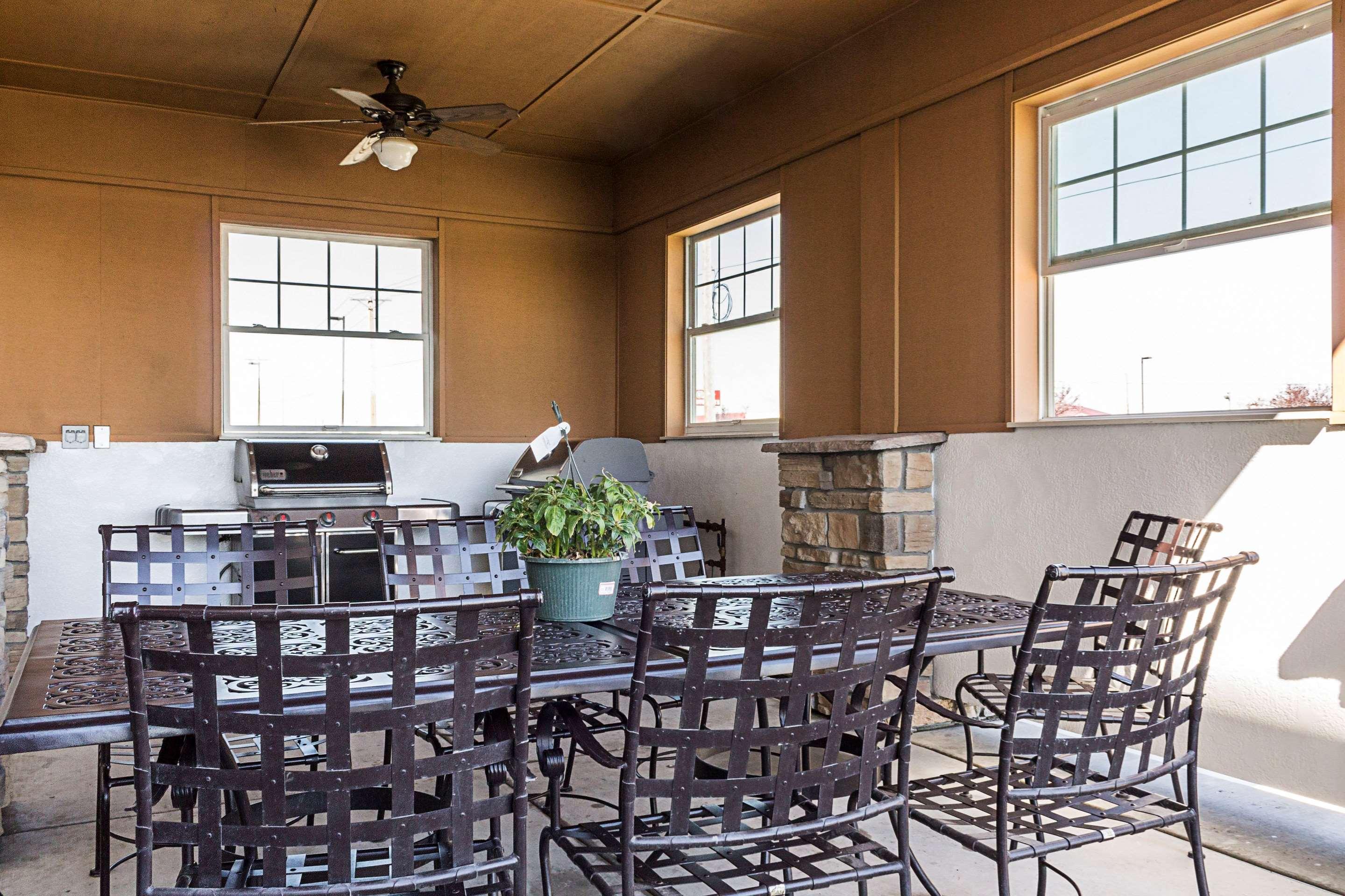 MainStay Suites Williston Area