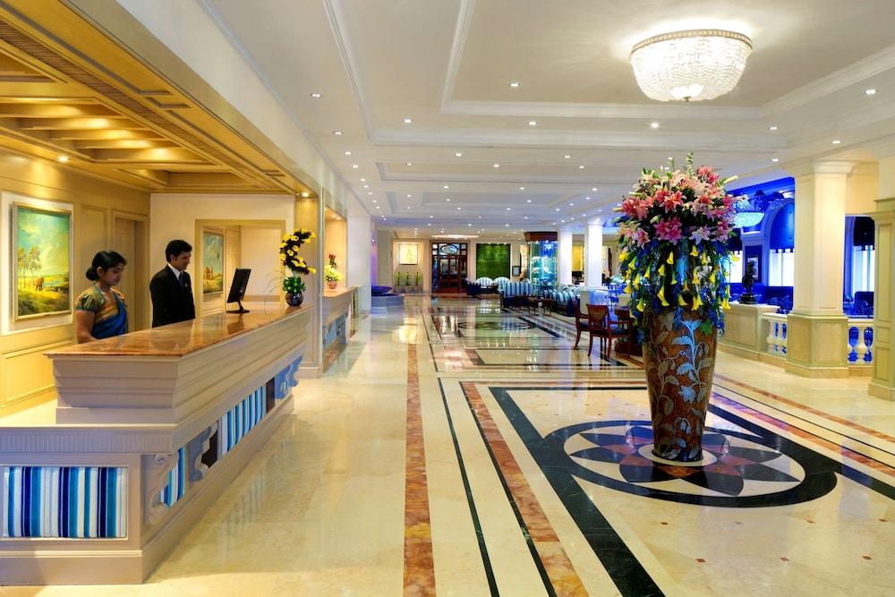 RADISSON BLU